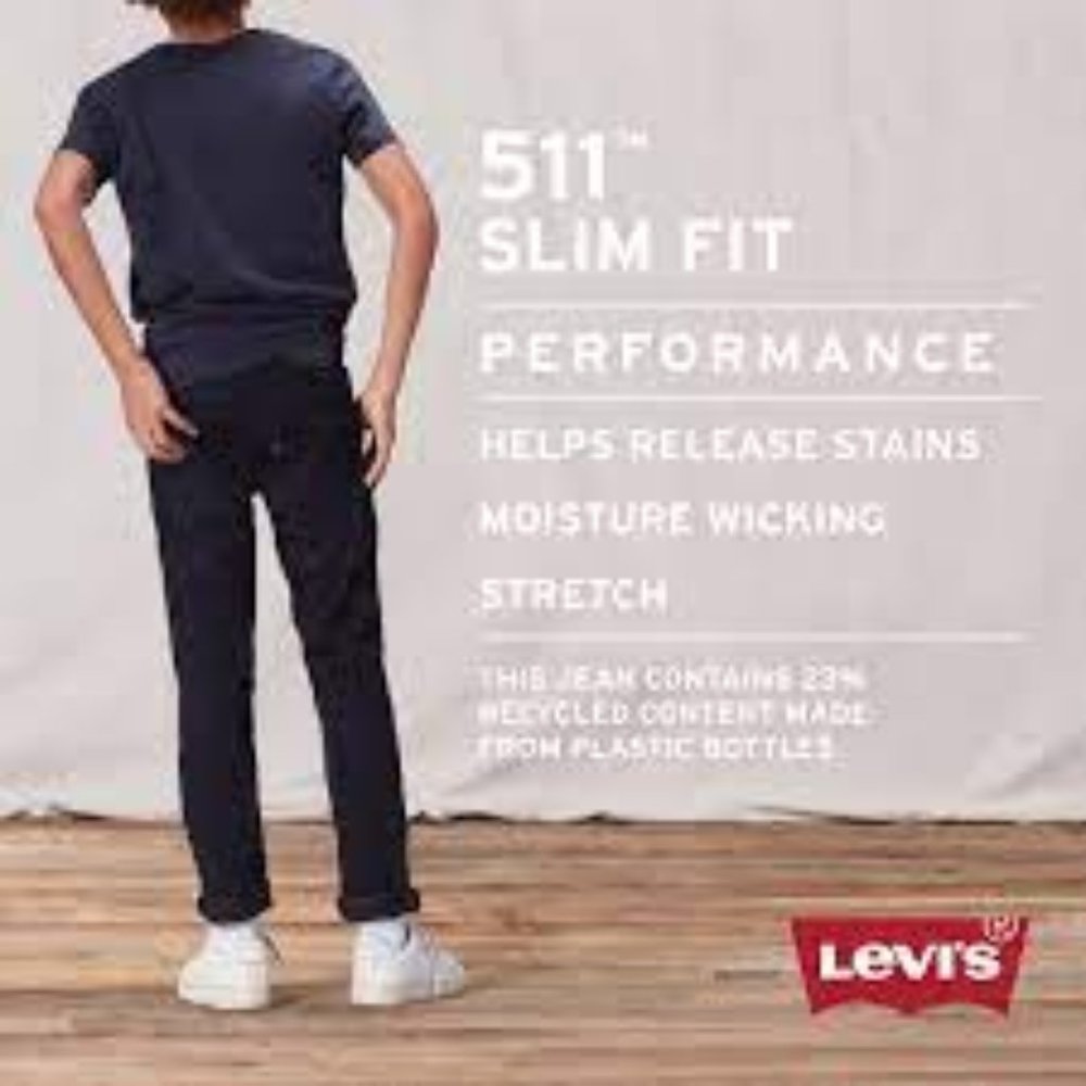 NWT LEVI'S PERFORMANCE 511 38/29 20 husky